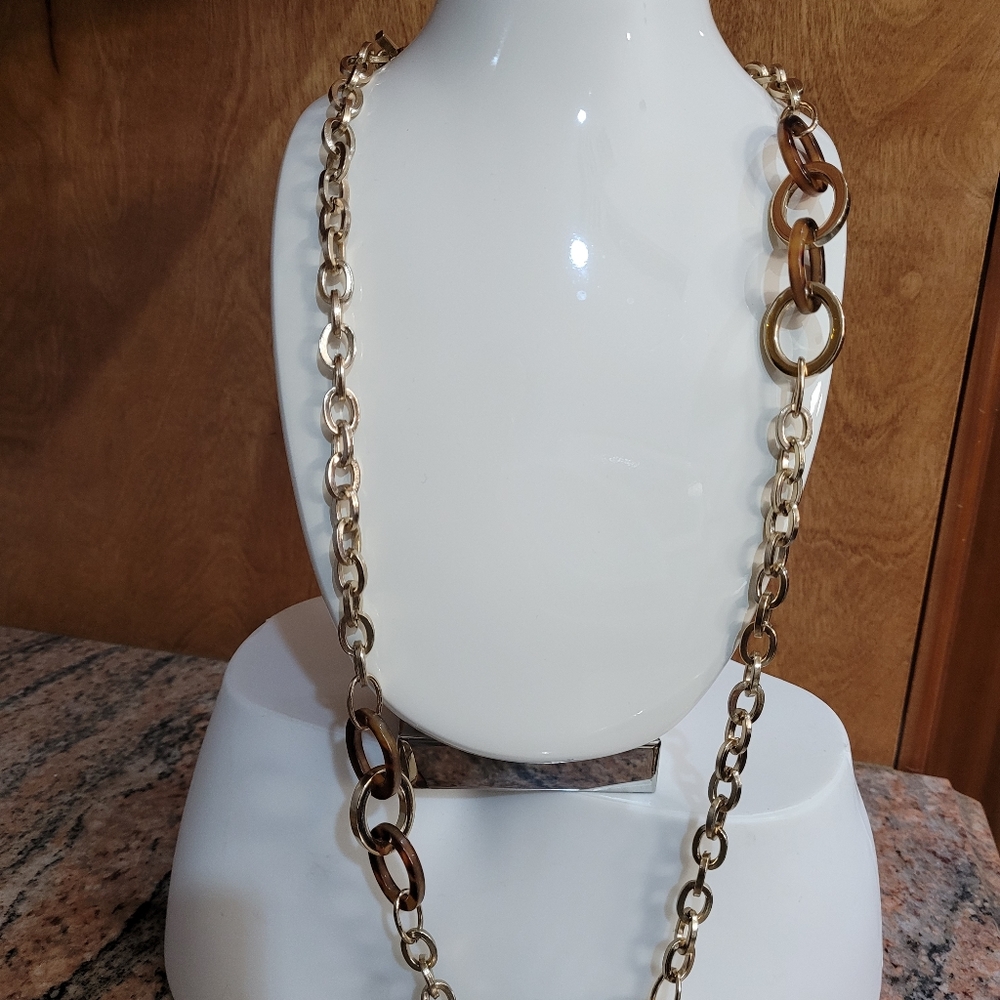 Dress Necklace - Picture 1 of 7